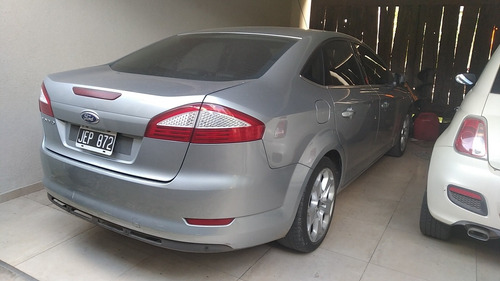 Ford Mondeo 2.5 Titanium M6 2010