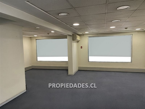 Imagen 4 de 6 de Local Comercial En Venta En Las Condes