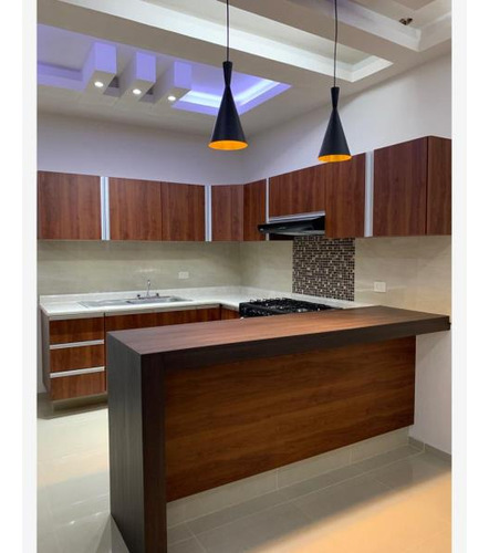 Casa En Venta En Nueva Chapultepec, Morelia, Michoacán De Ocampo C.p. 58280