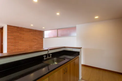 Apartamento En Arriendo En El Tesoro. Cod A20252