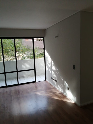 Depto. En Arriendo En Suecia*con Estacionamiento Y Bodega*