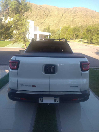 Imagen 8 de 10 de Fiat Toro Freedom 4x2 2020
