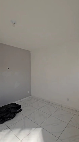 Aluga-se Apartamento 1 Dormitório Com Sacada