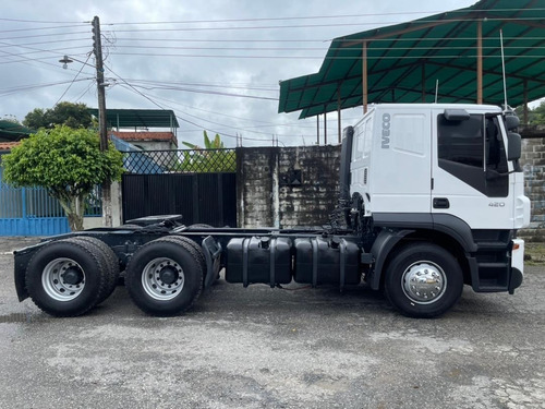 Imagen 4 de 10 de Iveco Estralis