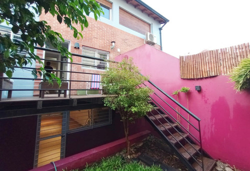 Amenedo Al 600 Adrogue Triplex Excelente Jardin Parrilla Doble Coch 3 Dorm