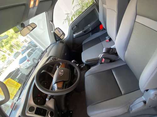 Imagen 10 de 14 de Kia K2500 Diesel 2.5 Mt6 Cabina Simple C/caja 2023