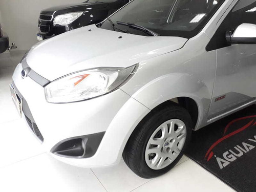 Imagem 13 de 15 de Ford Fiesta 1.6 8v Flex 2013