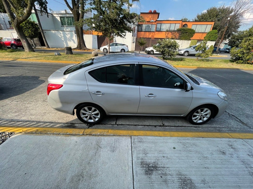 Imagen 9 de 12 de Nissan Versa