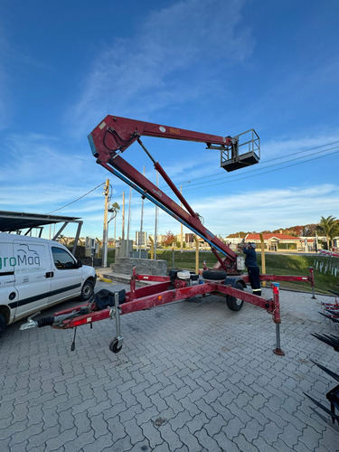 Plataforma Elevadora Bocker De 14 Mts