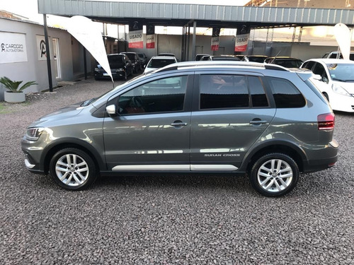 Volkswagen Suran Cross Highline 1.6