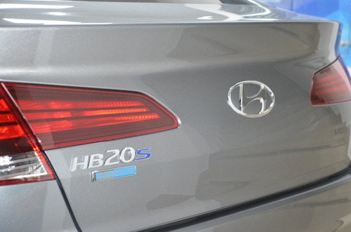 Imagen 4 de 13 de Hyundai Hb20s Accent 2023
