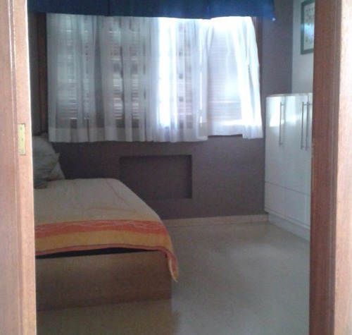 Casa Em Hípica Com 3 Dormitórios - Lu265667