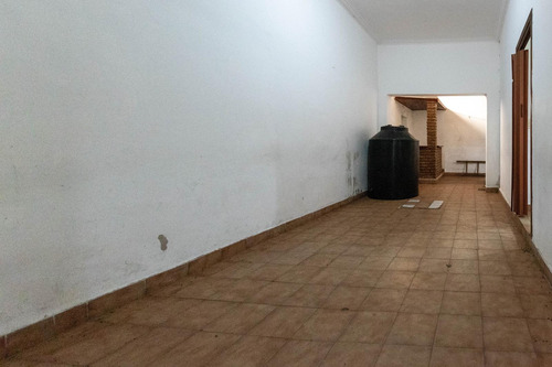 1 Entre 39 Y 40 La Plata - Casa De Dos Dormitorios Con Coche