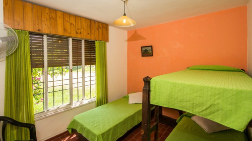 Villa Carlos Paz. Alquilo Hermosa Casa Para 4/6 Personas En Barrio Costa Azul .