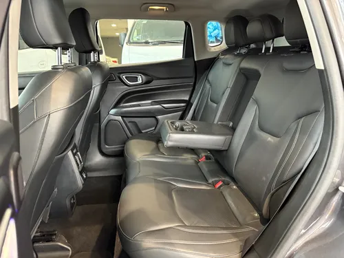 Jeep Compass 1.3T Limited Premium Fwd At6