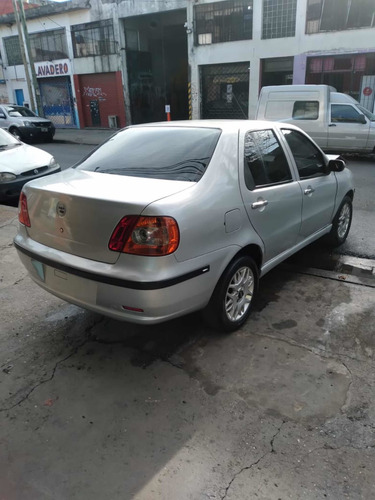 Imagen 4 de 5 de Fiat Siena Elx