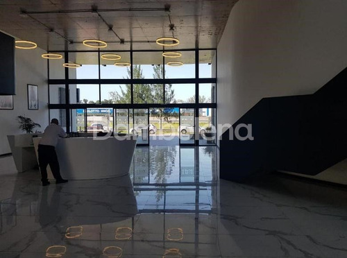 Imagen 4 de 21 de Oficina En Venta O Permuta Ubicado En Moreno, Moreno