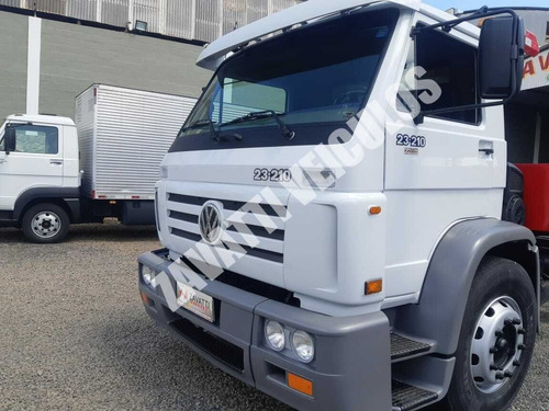 Vw 23210 Ano 2002 Modelo 2002 Rebocador Guindaste 2019
