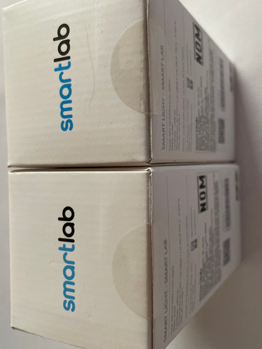 Lote De 2 Focos Inteligentes Smartlab Smartlight 800lm (Usado)
