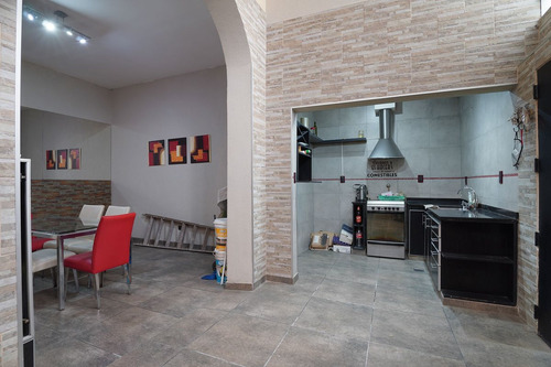 Ph En Venta P. Goyena Con Terraza Y Parrila 3 Amb!
