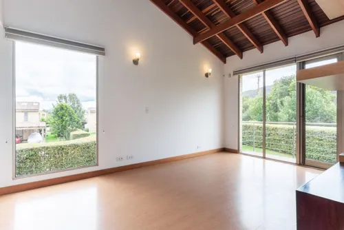 Casa En Arriendo En Guaymaral. Cod A8513