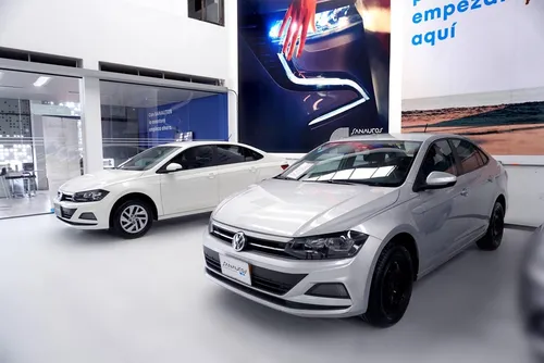 Volkswagen Virtus Trendline Placa Luy658