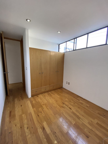 Se Vende Casa En La Col. Narvarte