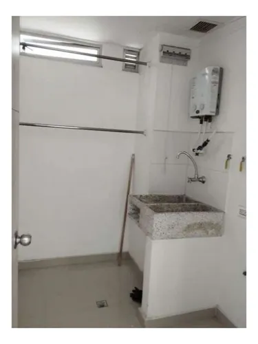 Apartamento En Conquistadores Laureles
