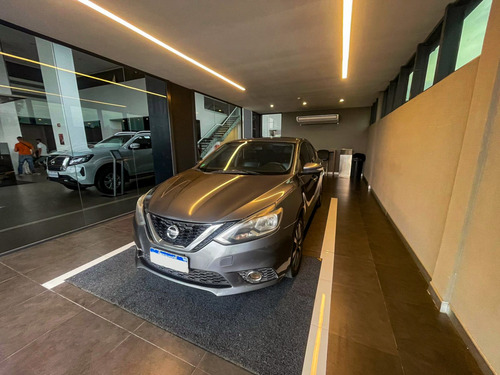 Nissan Sentra 1.8 Exclusive Pure Drive