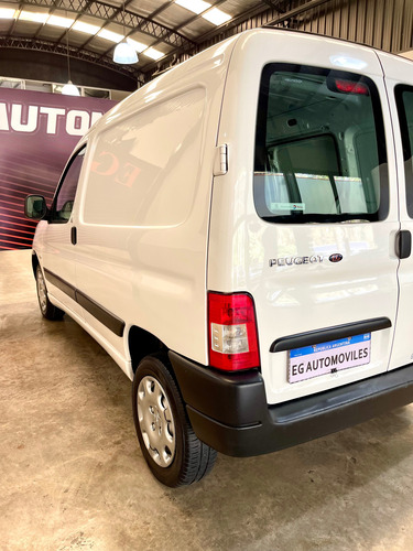 Peugeot Partner 1.6 Furgon Confort
