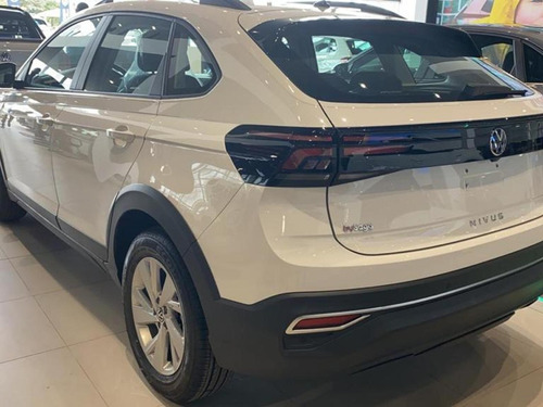 Imagem 9 de 13 de Volkswagen Nivus Comfortline 1.0 200 Tsi Flex Aut 2022 0km
