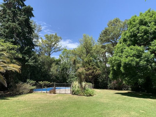 Imagen 1 de 5 de Terreno De 2043m2 En Venta En Fátima Pilar