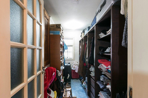 Casa Em Tristeza Com 5 Dormitórios - Lu431415