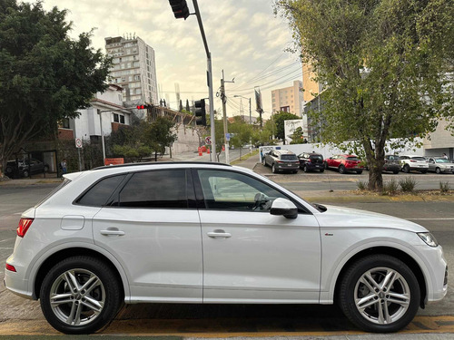 Audi Q5 2.0 L T S Line Dsg