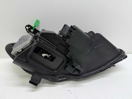 Farol Mercedes Cla 200 17/19 Com Led Sem Modulos Esquerdo (Usado)