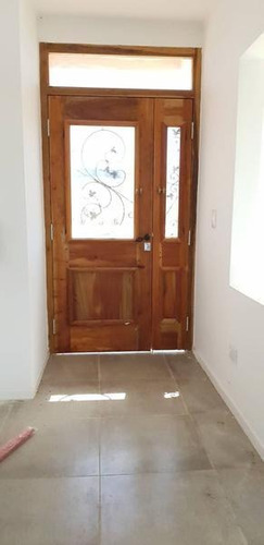 Imagen 3 de 20 de Casa A La Laguna En Venta En San Gabriel - Villa Nueva!!