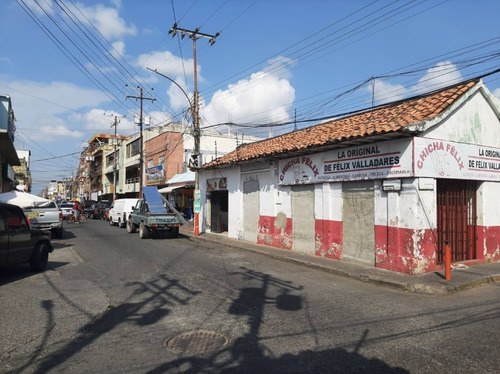 Imagen 4 de 9 de En Venta Centro Comercial