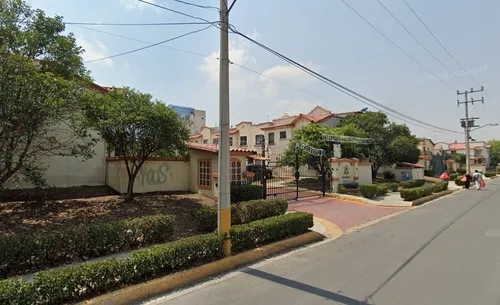 Casa En Remate Bancario En Villa Del Real 4a Secc. Tecamac Sk13