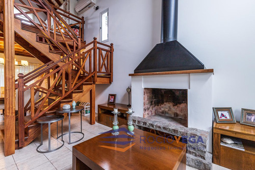 Casa En Venta En Country Banco Provincia ,francisco Alvarez, Moreno