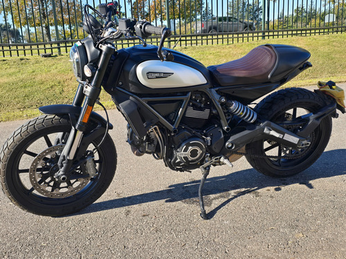 Scrambler 800 Icon Dark