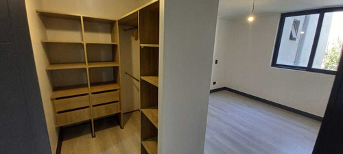 Se Vende Depto De 2d, 2b Y 1 Estac. En Macul (99922)