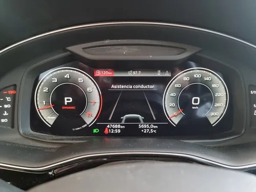 Audi Q8 2021