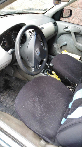 Volkswagen Gol Gol 1.6 L 2001 5 Pts