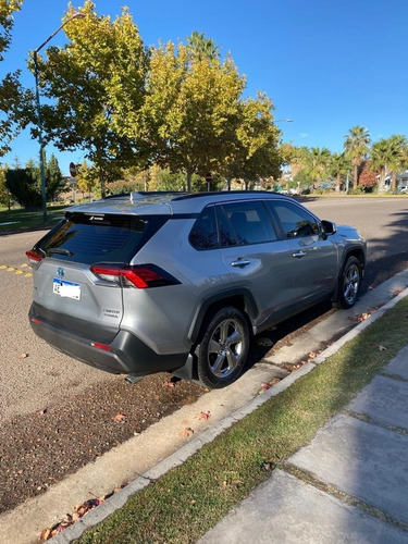 Imagen 4 de 9 de Toyota Rav4 2.5 Hibrid Limited 4x4