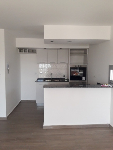 Imagen 13 de 14 de Departamento En Venta En Remedios De Escalada Oeste