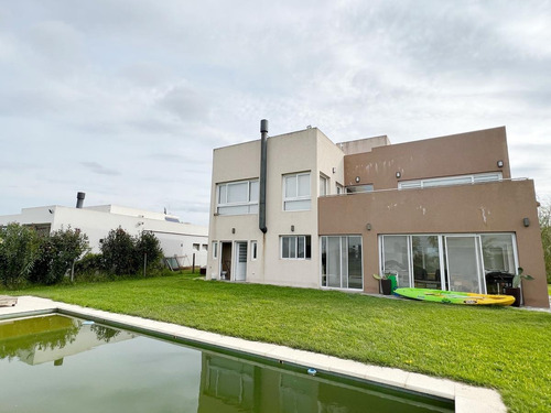 Imagen 25 de 30 de Casa En Venta Bº Norte A Laguna C/pileta