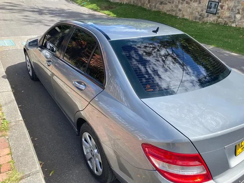 Mercedes Benz C180 - Bluefficiency - $51 Millones