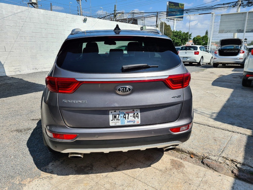 Imagen 5 de 12 de Kia Sportage Sxl 4x2 2016
