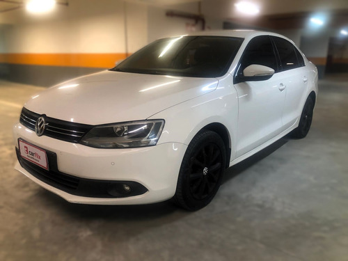 Volkswagen Jetta 2.0 COMFORTLINE 120CV FLEX 4P TIPTRONIC