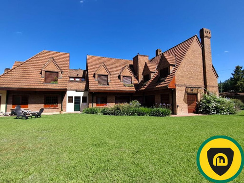 Casa En Venta Apto Credito - Bella Vista - 6 Dormitorios